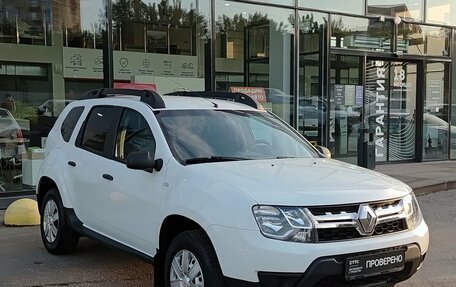 Renault Duster I рестайлинг, 2019 год, 1 640 000 рублей, 3 фотография