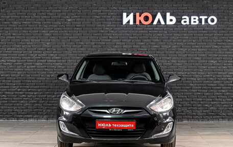 Hyundai Solaris II рестайлинг, 2014 год, 940 000 рублей, 3 фотография