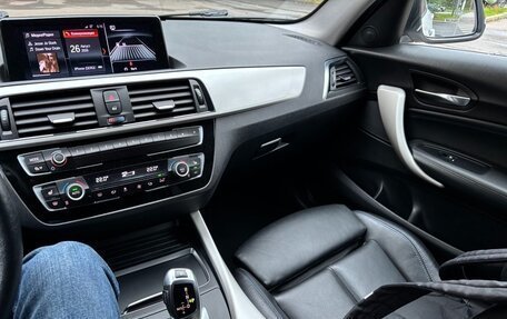 BMW 1 серия, 2018 год, 1 900 000 рублей, 3 фотография