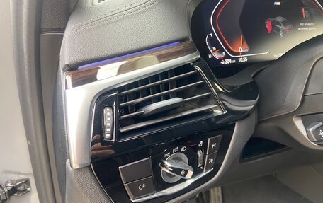 BMW 5 серия, 2021 год, 4 150 000 рублей, 11 фотография