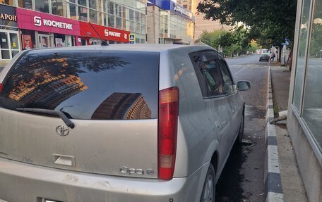 Toyota Opa I рестайлинг, 2001 год, 590 000 рублей, 3 фотография