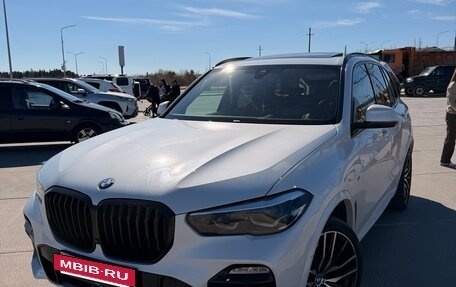 BMW X5, 2019 год, 6 200 000 рублей, 2 фотография