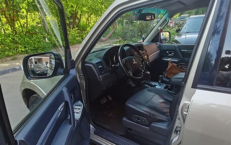 Mitsubishi Pajero IV, 2013 год, 2 490 000 рублей, 11 фотография