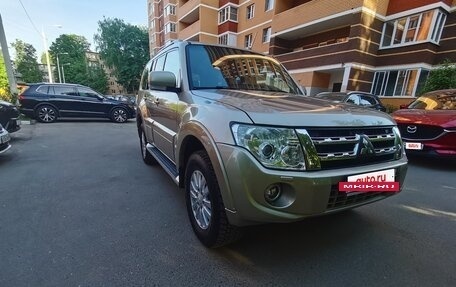 Mitsubishi Pajero IV, 2013 год, 2 490 000 рублей, 14 фотография