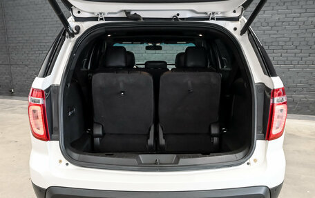 Ford Explorer VI, 2012 год, 1 850 000 рублей, 7 фотография