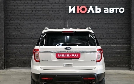 Ford Explorer VI, 2012 год, 1 850 000 рублей, 6 фотография