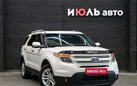 Ford Explorer VI, 2012 год, 1 850 000 рублей, 4 фотография