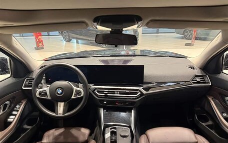 BMW 3 серия, 2024 год, 3 775 000 рублей, 9 фотография