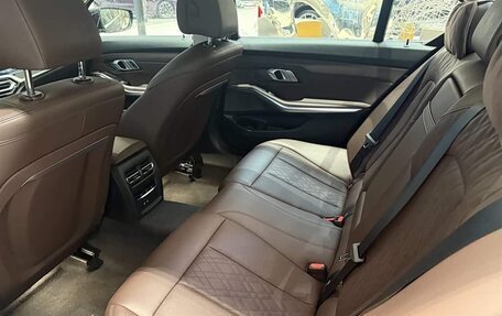 BMW 3 серия, 2024 год, 3 775 000 рублей, 13 фотография