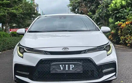 Toyota Corolla, 2023 год, 1 180 500 рублей, 2 фотография