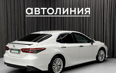 Toyota Camry, 2018 год, 2 450 000 рублей, 4 фотография
