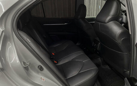 Toyota Camry, 2018 год, 2 450 000 рублей, 10 фотография