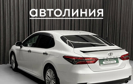 Toyota Camry, 2018 год, 2 450 000 рублей, 6 фотография