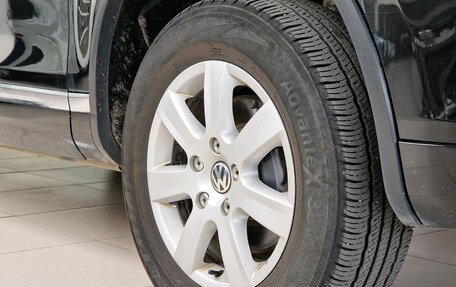 Volkswagen Touareg III, 2011 год, 1 899 000 рублей, 8 фотография
