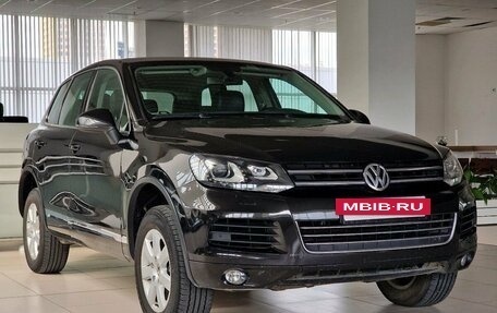 Volkswagen Touareg III, 2011 год, 1 899 000 рублей, 3 фотография