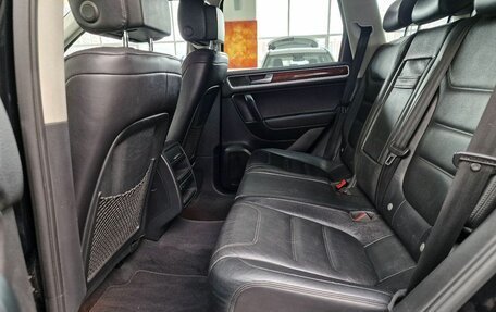 Volkswagen Touareg III, 2011 год, 1 899 000 рублей, 17 фотография