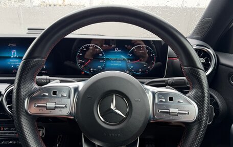 Mercedes-Benz A-Класс, 2019 год, 1 690 000 рублей, 11 фотография