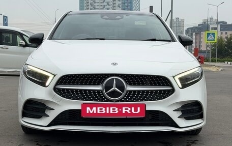 Mercedes-Benz A-Класс, 2019 год, 1 690 000 рублей, 2 фотография