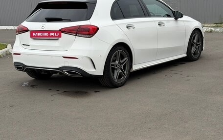 Mercedes-Benz A-Класс, 2019 год, 1 690 000 рублей, 5 фотография