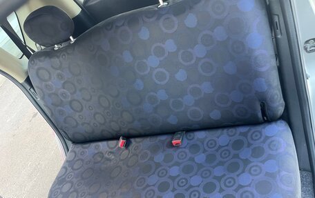 Nissan Note II рестайлинг, 2005 год, 420 000 рублей, 19 фотография