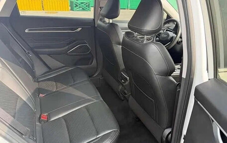 Geely Emgrand, 2022 год, 1 250 000 рублей, 9 фотография