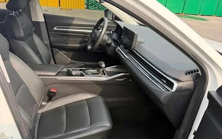 Geely Emgrand, 2022 год, 1 250 000 рублей, 10 фотография