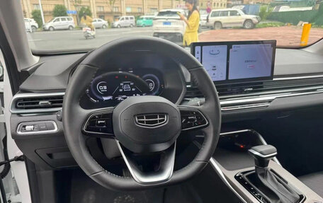 Geely Emgrand, 2022 год, 1 350 000 рублей, 10 фотография