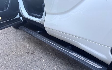 Toyota Highlander, 2021 год, 5 990 000 рублей, 12 фотография