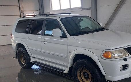 Mitsubishi Pajero Sport II рестайлинг, 2006 год, 1 200 000 рублей, 9 фотография