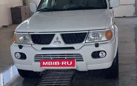 Mitsubishi Pajero Sport II рестайлинг, 2006 год, 1 200 000 рублей, 10 фотография