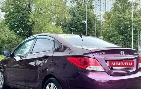 Hyundai Solaris II рестайлинг, 2011 год, 400 000 рублей, 4 фотография