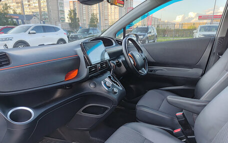 Toyota Sienta II, 2018 год, 1 200 000 рублей, 15 фотография
