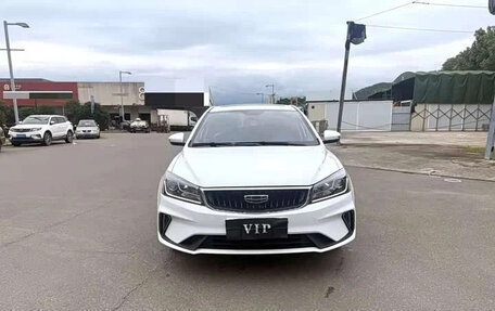 Geely Emgrand, 2022 год, 1 210 000 рублей, 2 фотография