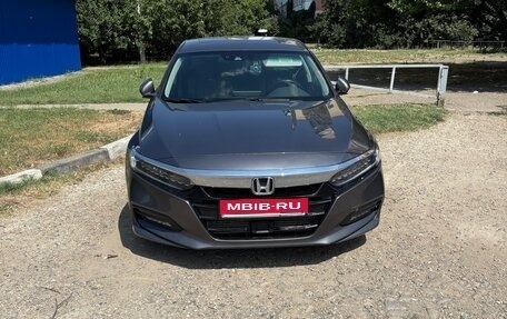 Honda Accord IX рестайлинг, 2019 год, 2 300 000 рублей, 1 фотография