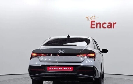 Hyundai Avante, 2023 год, 1 670 000 рублей, 4 фотография