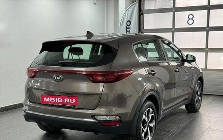KIA Sportage IV рестайлинг, 2020 год, 2 450 000 рублей, 4 фотография