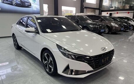 Hyundai Elantra, 2022 год, 1 380 000 рублей, 3 фотография