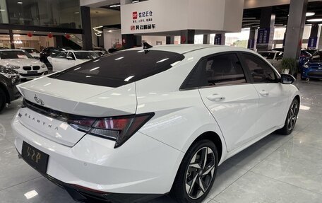 Hyundai Elantra, 2022 год, 1 380 000 рублей, 6 фотография