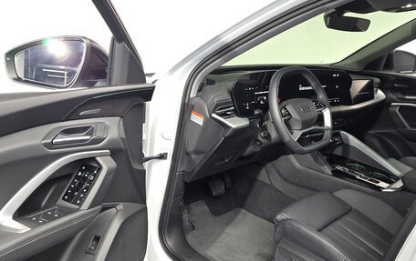 Audi Q5, 2025 год, 6 817 700 рублей, 8 фотография