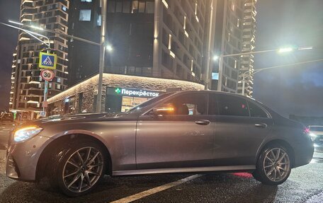 Mercedes-Benz E-Класс, 2021 год, 4 200 000 рублей, 3 фотография
