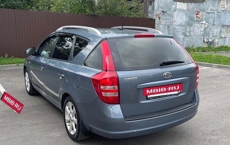 KIA cee'd I рестайлинг, 2008 год, 420 000 рублей, 5 фотография
