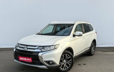Mitsubishi Outlander III рестайлинг 3, 2017 год, 1 650 000 рублей, 1 фотография