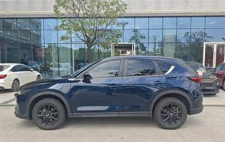 Mazda CX-5 II, 2023 год, 2 190 500 рублей, 3 фотография