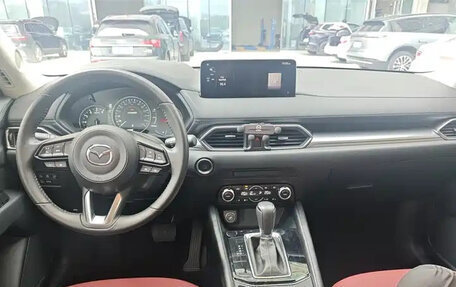Mazda CX-5 II, 2023 год, 2 190 500 рублей, 6 фотография