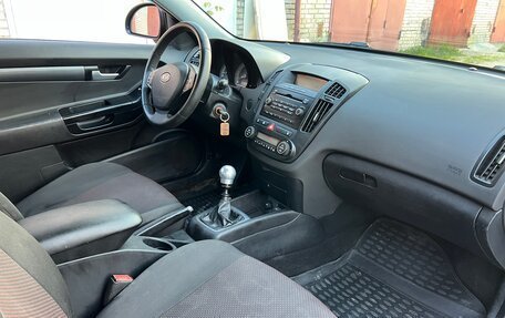 KIA cee'd I рестайлинг, 2008 год, 500 000 рублей, 10 фотография