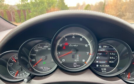 Porsche Cayenne III, 2011 год, 3 200 000 рублей, 9 фотография