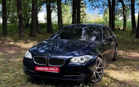 BMW 5 серия, 2013 год, 950 000 рублей, 4 фотография