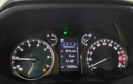 Toyota Land Cruiser Prado 150 рестайлинг 2, 2019 год, 4 736 890 рублей, 15 фотография
