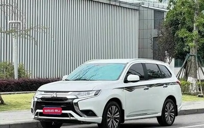Mitsubishi Outlander III рестайлинг 3, 2022 год, 1 780 334 рублей, 1 фотография