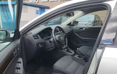 Volkswagen Jetta VI, 2016 год, 1 250 000 рублей, 10 фотография